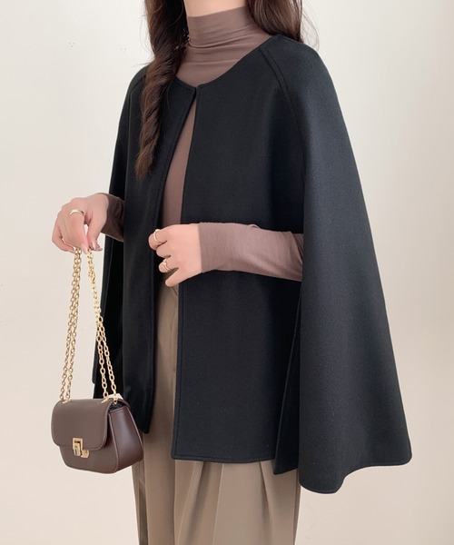 ABITOKYO（アビトーキョー）の「スリットノーカラーケープポンチョコート（ポンチョ・レディース・ブラック/モカ/アイボリー/ブラック系その他/ベージュ系その他・M/L）」の15枚目の写真