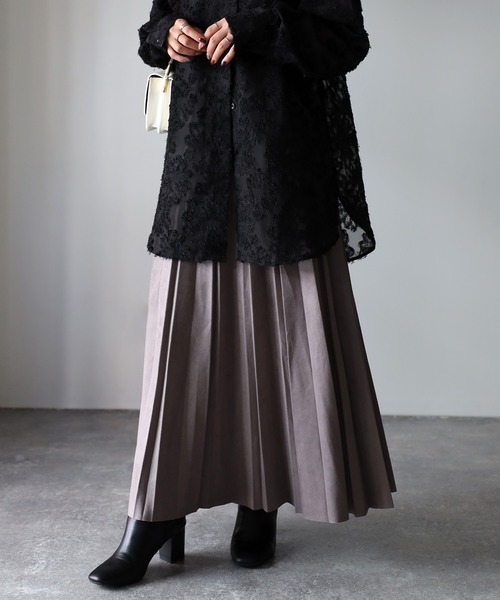 Riberry(リベリー)の「スエードランダムプリーツスカート(スカート・レディース・グレー/ブラウン/ブラック/モカ/アイボリー・MEDIUM)」の22枚目の写真