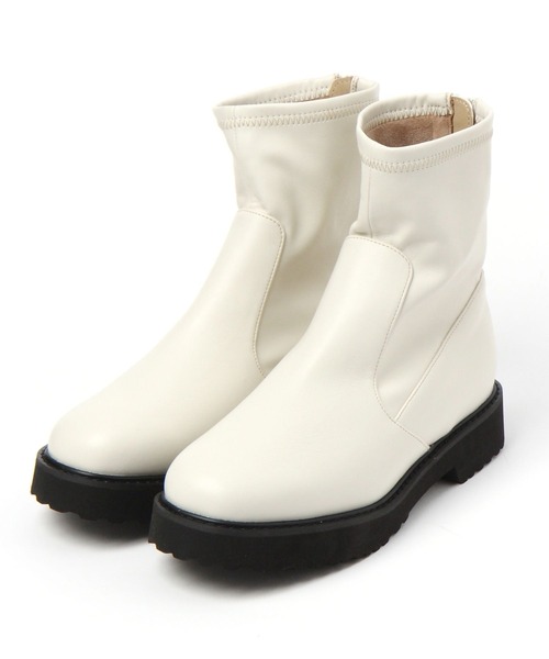 studio CLIP（スタディオクリップ）の「消臭・抗菌防臭】柔らかあったかストレッチブーツ[S～LLサイズ展開]（ブーツ・レディース・ブラウン/アイボリー/ブラック・X-LARGE/LARGE/MEDIUM/SMALL）」の9枚目の写真