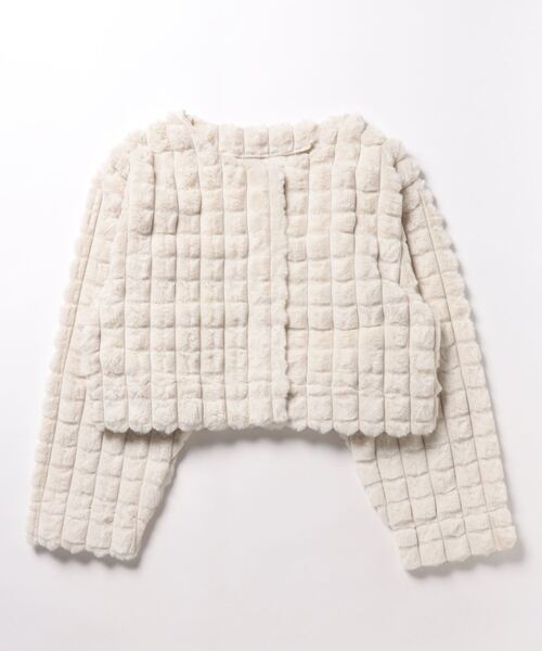 STYLEBLOCK(スタイルブロック)の「ポコポコフェイクファーノーカラージャケット(ノーカラージャケット・レディース・ホワイト系その他/グレー/ブラック/モカ・M)」の11枚目の写真