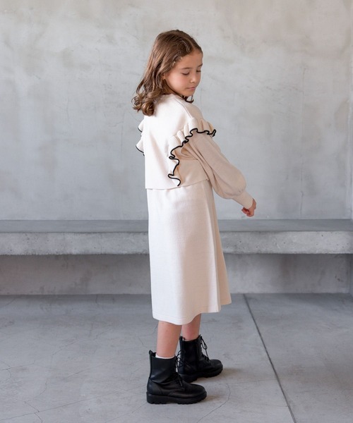 GLOBAL WORK（グローバルワーク）の「2セットフリルニットワンピース/979654（ワンピース・キッズ・ブラック/アイボリー・120cm/130cm/110cm/150cm/160cm/100cm/140cm）」の7枚目の写真