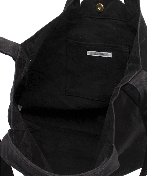 one after another NICE CLAUP（ワンアフターアナザーナイスクラップ）の「【ナイスクラップ】プリントショルダーバッグ（トートバッグ・レディース・ブラック/カーキ/オフホワイト・FREE）」の4枚目の写真