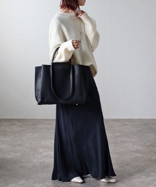 GUSCIO（グッシオ）の「【グッシオ ゴールドラベル】2ハンドルトートバッグ  オンオフ兼用 ビジネストート PC/A4対応（ビジネスバッグ・レディース・ブラック/グレー/アイボリー・FREE）」の21枚目の写真