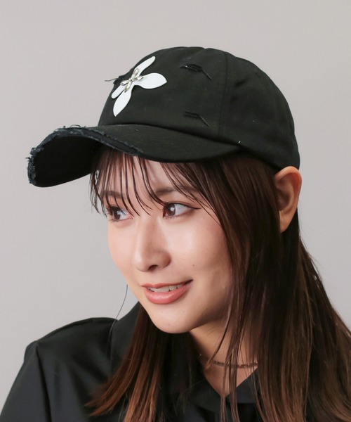 SPINNS(スピンズ)の「クロスデザイン ダメージコットンキャップ(キャップ・メンズ・ベージュ/ブラック/ブラウン・ONESIZE)」の13枚目の写真