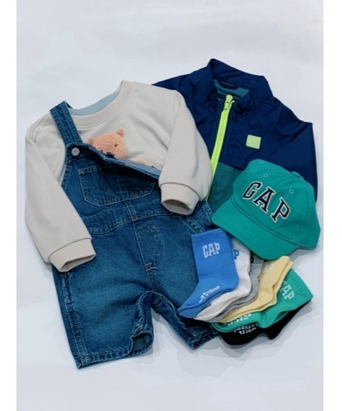 GAP(ギャップ)の「babyGap ウォッシュウェル ショートデニム オーバーオール(サロペット/オーバーオール・キッズ・インディゴブルー・6-12M/12-18M/18-24M/2 YRS/3 YRS/4 YRS/5 YRS)」の2枚目の写真