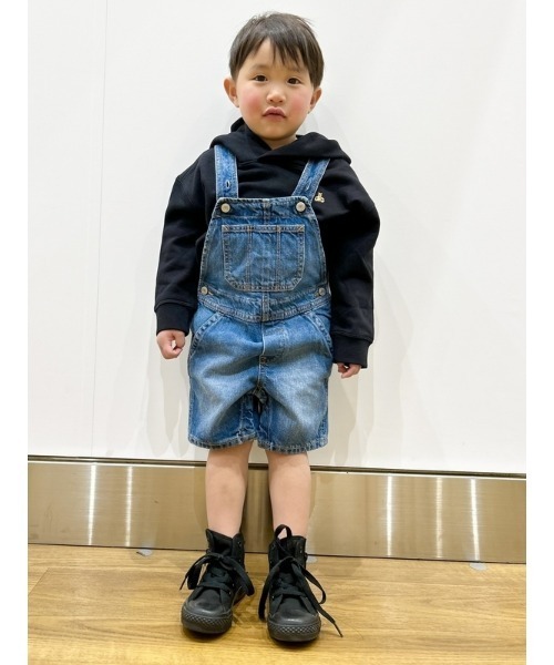 GAP(ギャップ)の「babyGap ウォッシュウェル ショートデニム オーバーオール(サロペット/オーバーオール・キッズ・インディゴブルー・6-12M/12-18M/18-24M/2 YRS/3 YRS/4 YRS/5 YRS)」の5枚目の写真