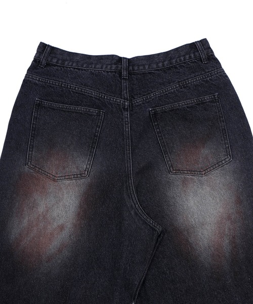 Figments(フィグメンツ)の「ダーティワイドデニムパンツ(デニムパンツ・レディース・インディゴブルー/ブラック・SMALL/MEDIUM/LARGE)」の16枚目の写真