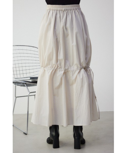 AZUL by moussy(アズールバイマウジー)の「2WAYドローストリングデザインスカート(スカート・レディース・アイボリー/ブラック・SMALL/MEDIUM)」の8枚目の写真