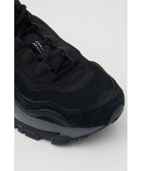 NIKE（ナイキ）の「エア マックス 97 フューチュラ（スニーカー・レディース・ブラック/アイボリー・23cm/23.5cm/24cm/24.5cm/25cm）」の8枚目の写真