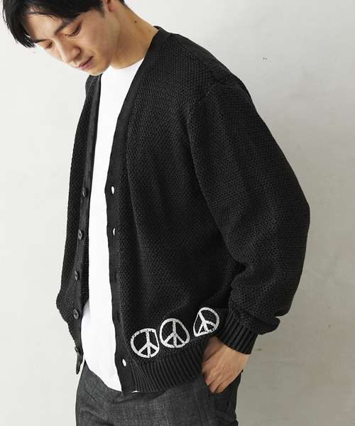 JOURNAL STANDARD relume(ジャーナルスタンダード レリューム)の「【SPORTS WEAR/スポーツウェア】別注ブラックフェードカーディガン(ニット/セーター・メンズ・ブラック系その他/ブラック・MEDIUM/LARGE)」の2枚目の写真
