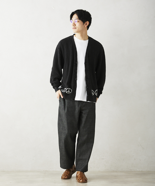 JOURNAL STANDARD relume(ジャーナルスタンダード レリューム)の「【SPORTS WEAR/スポーツウェア】別注ブラックフェードカーディガン(ニット/セーター・メンズ・ブラック系その他/ブラック・MEDIUM/LARGE)」の4枚目の写真