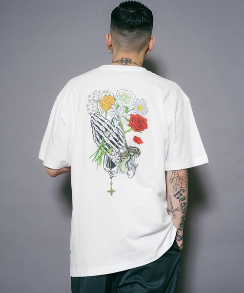 【セール】FLOWER PRAYING HANDS TEE（Tシャツ/カットソー）｜Subciety（サブサエティ）
