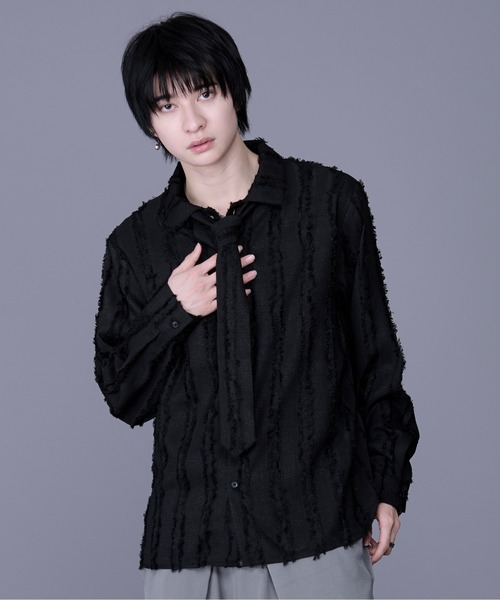 Ellno Loset(エルノロゼット)の「フリンジJQネクタイ付きシャツ(シャツ/ブラウス・メンズ・ホワイト/ブラック・SMALL/MEDIUM/LARGE)」の2枚目の写真