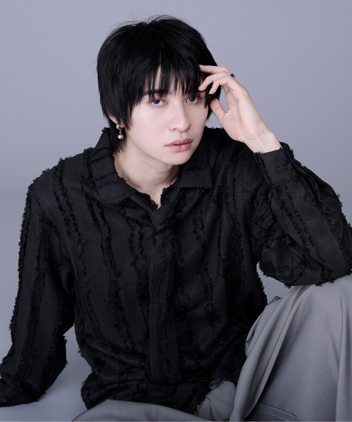 Ellno Loset(エルノロゼット)の「フリンジJQネクタイ付きシャツ(シャツ/ブラウス・メンズ・ホワイト/ブラック・SMALL/MEDIUM/LARGE)」の4枚目の写真