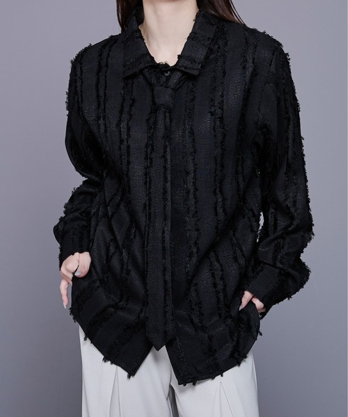 Ellno Loset(エルノロゼット)の「フリンジJQネクタイ付きシャツ(シャツ/ブラウス・メンズ・ホワイト/ブラック・SMALL/MEDIUM/LARGE)」の8枚目の写真