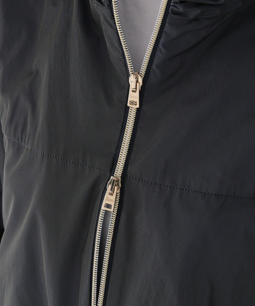 IENA(イエナ)の「【HERNO/ヘルノ】COMPACT BZ ブルゾン GI0000233D(ブルゾン・レディース・グレー/ネイビー・FREE)」の10枚目の写真