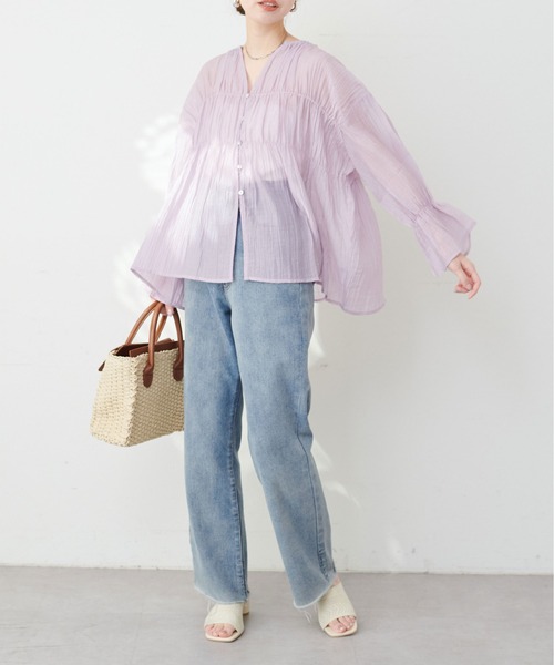 natural couture（ナチュラルクチュール）の「シアー素材キーネックギャザーブラウス（シャツ/ブラウス・レディース・オフホワイト/ブラック/ブルー系その他/ラベンダー・FREE）」の17枚目の写真