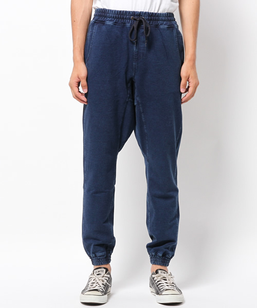 Denime（ドゥニーム）の「カットデニムジョガーパンツ（その他パンツ・メンズ・ブルー/ネイビー・MEDIUM/X-LARGE/LARGE）」の5枚目の写真