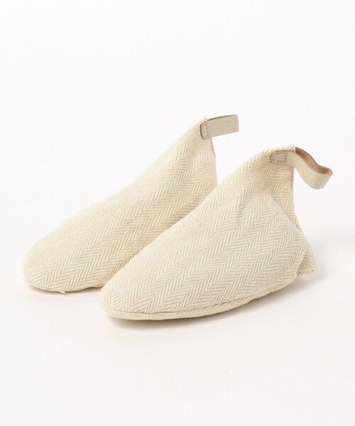 International Gallery BEAMS(インターナショナルギャラリービームス)の「FOOT INDUSTRY × International Gallery BEAMS / 別注 URBAN FOOTBALL SNEAKER シルバー(スニーカー・メンズ・シルバー・44/42/43/45/41)」の17枚目の写真
