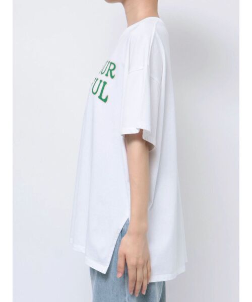 CALNAMUR(カルナムール)の「ヴィンテージスタイルビッグTシャツ(Tシャツ/カットソー・レディース・ホワイト/ライトブルー/ブラック・FREE)」の8枚目の写真