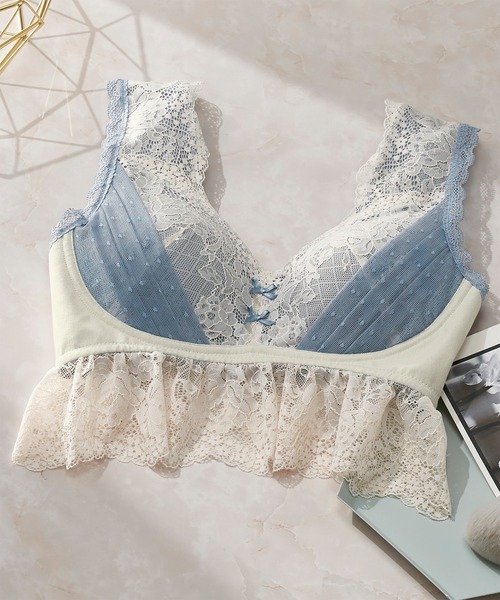 YU'NOW（ユナウ）の「【ゆったりリラックス】まる胸メイクのちゅるんナイトブラ【かわいいレースデザイン】（ナイトブラ・レディース・アイボリー/ブラック/ブルー系・M/S/LL/L）」の3枚目の写真