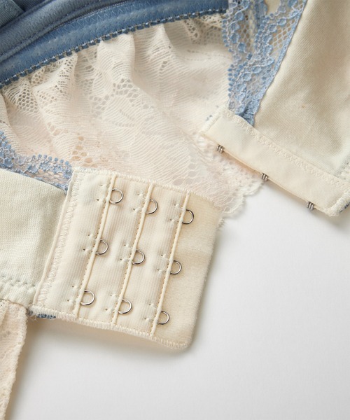 YU'NOW（ユナウ）の「【ゆったりリラックス】まる胸メイクのちゅるんナイトブラ【かわいいレースデザイン】（ナイトブラ・レディース・アイボリー/ブラック/ブルー系・M/S/LL/L）」の14枚目の写真