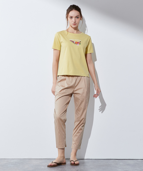 LE SOUK HOLIDAY(ルスークホリデー)の「【接触冷感・UVカット・汗じみ防止】ブーケプリントTシャツ(Tシャツ/カットソー・レディース・オフホワイト/イエロー/ブラック・M/L)」の14枚目の写真