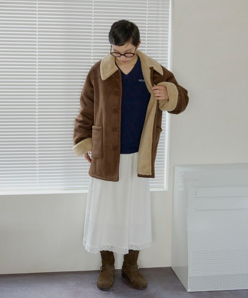 GIUNON(ジウノン)の「adjustable sleeve mouton coat / アジャスタブルスリーブムートンコート(ムートンコート・レディース・ダークブラウン/キャメル/ブラック・FREE)」の5枚目の写真