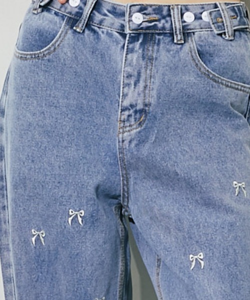 ANOTHER S（アナザーエス）の「リボン刺繍ワイドデニムパンツ（デニムパンツ・レディース・ブルー・S/M/L）」の8枚目の写真