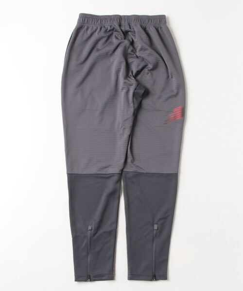 NEW BALANCE(ニューバランス)の「Black Out Collection ハイブリッドジャージパンツ裏微起毛(スウェットパンツ・メンズ・ブラック/チャコールグレー・SMALL/MEDIUM/LARGE/X-LARGE/XX-LARGE/XXX-LARGE)」の15枚目の写真