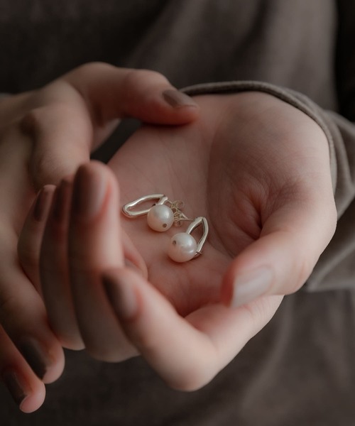 【新品未使用】SMELLY so’　pearl drop pierce SMELLY so' pearl drop pierce（ピアス（両耳用））｜SMELLY