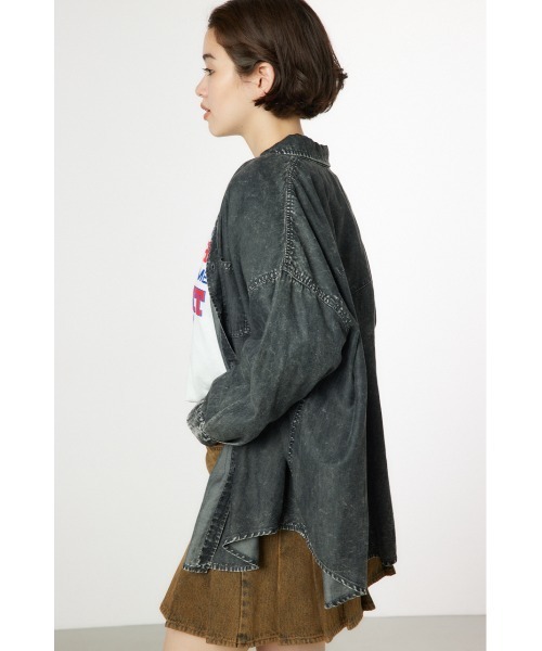 RODEO CROWNS WIDE BOWL（ロデオクラウンズワイドボウル）の「ケミカルウォッシュシャツ（シャツ/ブラウス・レディース・ブラック/ブルー/ライトピンク・FREE）」の6枚目の写真