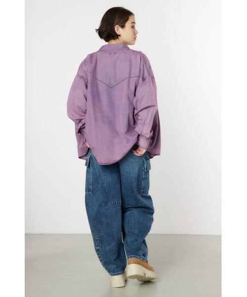 RODEO CROWNS WIDE BOWL（ロデオクラウンズワイドボウル）の「ケミカルウォッシュシャツ（シャツ/ブラウス・レディース・ブラック/ブルー/ライトピンク・FREE）」の15枚目の写真