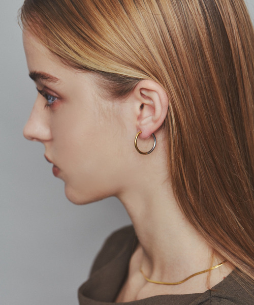 ciite' surgical stainless（シーテサージカルステンレス）の「【 金属アレルギー対応 】 シンプルフープピアス サージカルステンレス   (両耳用)（ピアス（両耳用）・レディース・シルバー/ゴールド/シルバー×ゴールド/ピンクゴールド・16/12/10/14/18/8）」の20枚目の写真