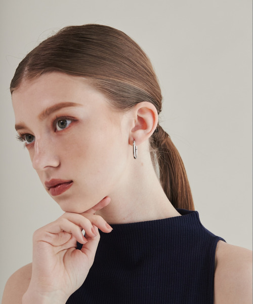 ciite' surgical stainless（シーテサージカルステンレス）の「【 金属アレルギー対応 】 オーバルフープピアス サージカルステンレス   (両耳用)（ピアス（両耳用）・レディース・シルバー/ゴールド/ピンクゴールド・FREE）」の9枚目の写真