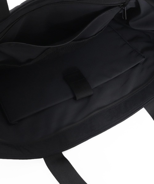 ADAM PATEK(アダムパテック)の「/ADAMPATEK/square quilt shoulder tote bag/スクエアキルトビッグショルダートートバッグ(トートバッグ・メンズ・ブラック/カーキ/グレー・FREE)」の16枚目の写真