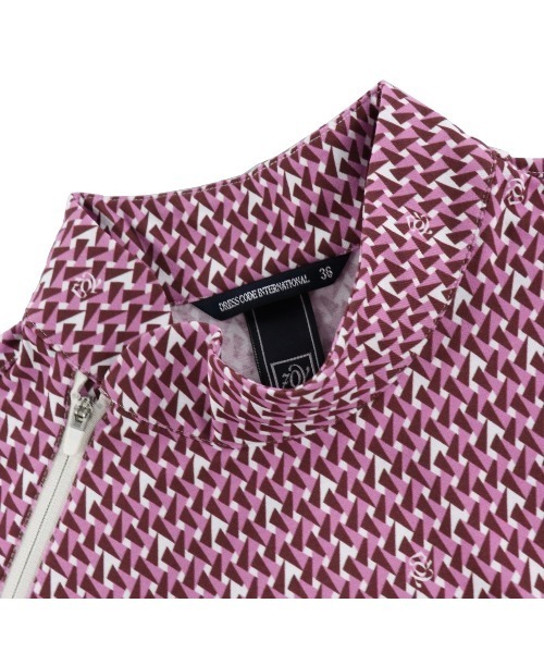 ZOY(ゾーイ)の「WOMENS ジオメトリックプリント 長袖モックネック(Tシャツ/カットソー・レディース・ネイビー/ボルドー・LARGE/SMALL/MEDIUM)」の7枚目の写真