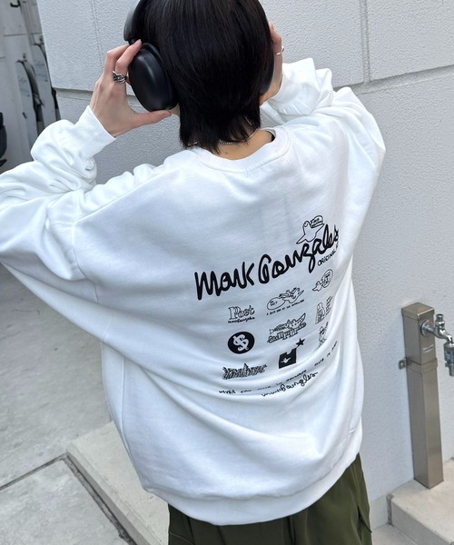 Mark Gonzales（マーク・ゴンザレス）の「別注 ビッグシルエット イラストバックプリント プルオーバースウェット カットソー ユニセックス 【MARK GONZALES / マークゴンザレス】（スウェット・メンズ・ベージュ/ミント/グリーン系その他/ブルー系その他/グリーン系その他2/ホワイト系その他/ブラック系その他4/ホワイト/ブラック系その他2/ブルー系その他2/ブルー系その他4/ブラック/ブラック系その他/ホワイト系その他2/ホワイト系その他4/ブラック系その他3/ホワイト系その他3/ライトグレー系5/ブラック系その他7/ライトグレー系6/ライトグレー系7/ブラック系その他6/ブラック系1/ブラック系その他5/ライトグレー系1/ホワイト系その他5/ホワイト系その他6/ホワイト系その他7/ホワイト系1・XL/M/L）」の3枚目の写真