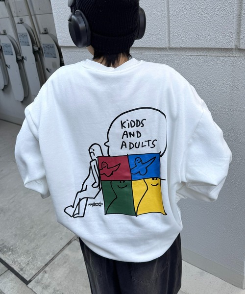 Mark Gonzales（マーク・ゴンザレス）の「別注 ビッグシルエット イラストバックプリント プルオーバースウェット カットソー ユニセックス 【MARK GONZALES / マークゴンザレス】（スウェット・メンズ・ベージュ/ミント/グリーン系その他/ブルー系その他/グリーン系その他2/ホワイト系その他/ブラック系その他4/ホワイト/ブラック系その他2/ブルー系その他2/ブルー系その他4/ブラック/ブラック系その他/ホワイト系その他2/ホワイト系その他4/ブラック系その他3/ホワイト系その他3/ライトグレー系5/ブラック系その他7/ライトグレー系6/ライトグレー系7/ブラック系その他6/ブラック系1/ブラック系その他5/ライトグレー系1/ホワイト系その他5/ホワイト系その他6/ホワイト系その他7/ホワイト系1・XL/M/L）」の5枚目の写真