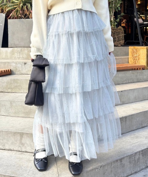 FOREVER 21(フォーエバー トゥエンティーワン)の「【2024FW】ラメティアードロングスカート(スカート・レディース・ブラック/グレー/ナチュラル・FREE)」の6枚目の写真