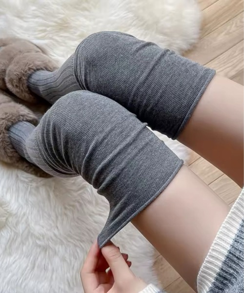 Port（ポート）の「【 antique andico / アンティーク アンディコ 】 切り替え くしゅくしゅ ニーハイ ソックス（ソックス/靴下・レディース・ブラック/グレー/ホワイト/ブラウン/モカ/カーキ/バーガンディー・FREE）」の8枚目の写真