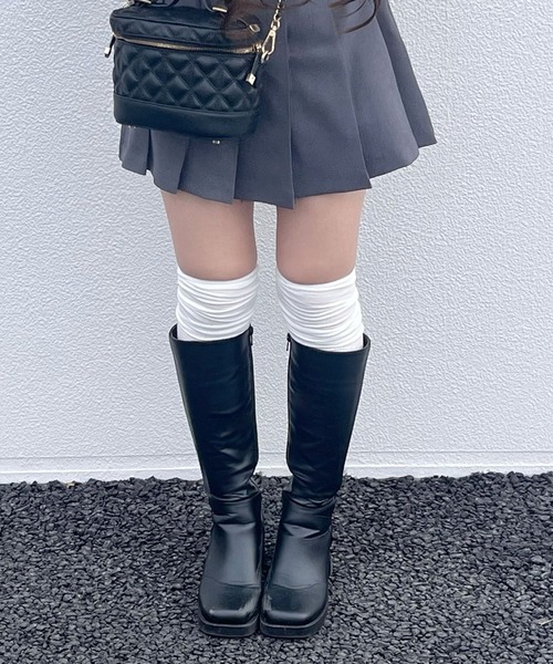 Port（ポート）の「【 antique andico / アンティーク アンディコ 】 切り替え くしゅくしゅ ニーハイ ソックス（ソックス/靴下・レディース・ブラック/グレー/ホワイト/ブラウン/モカ/カーキ/バーガンディー・FREE）」の12枚目の写真