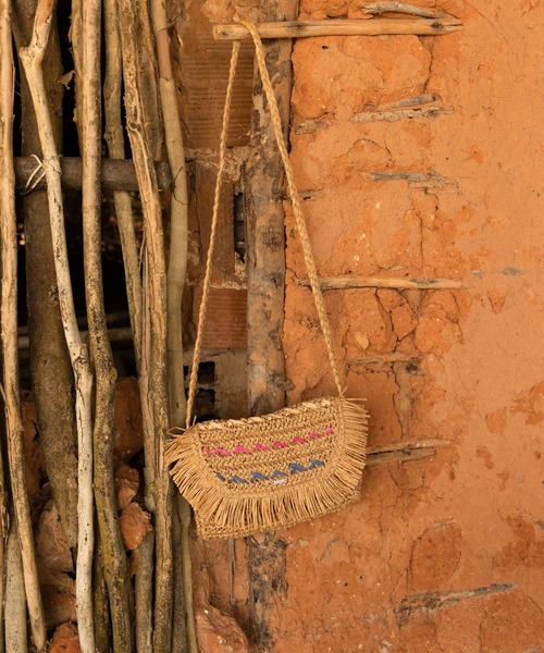 ROXY(ロキシー)の「SANGRIA PARTY/ロキシーレトロショルダーバッグ(ショルダーバッグ・レディース・イエロー・FREE)」の8枚目の写真