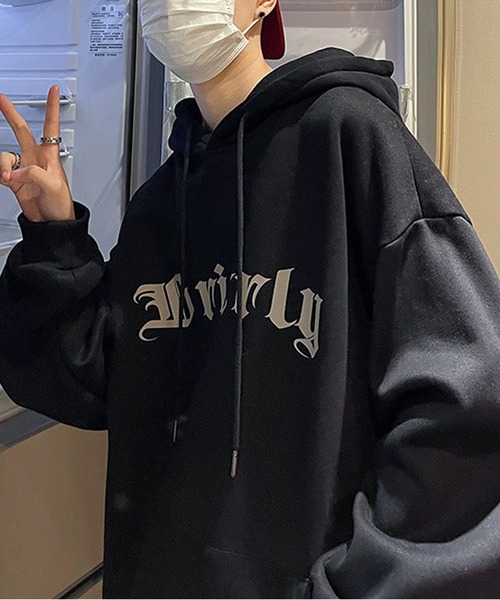 JOHNNY WOLF（ジョニーウルフ）の「PRISCILLA バックプリント ビッグクロスパーカー（パーカー・メンズ・ブラック/ホワイト/ブラウン・M/L/XL）」の4枚目の写真