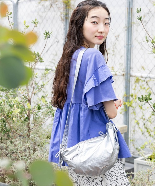 niko and...(ニコアンド)の「オリジナルキャンディショルダーバッグ(ショルダーバッグ・レディース・ブラック/ブルー/グレー・0)」の1枚目の写真