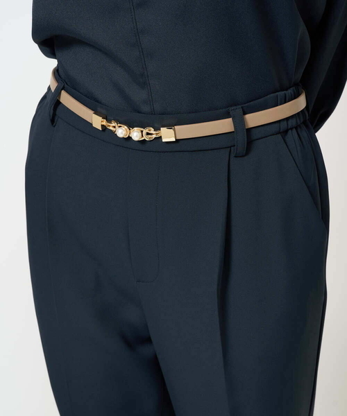 a.v.v（アーヴェヴェ）の「パール調ビットベルト（ベルト・レディース・ブラック/アイボリー・38）」の2枚目の写真