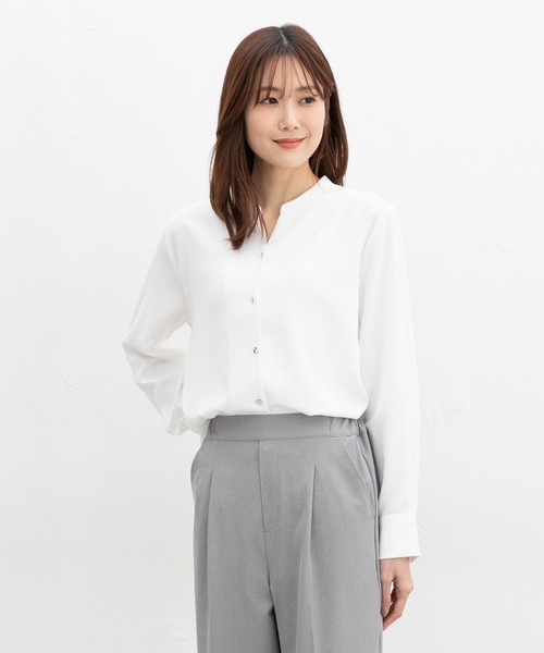 Honeys(ハニーズ)の「スキッパーブラウス(シャツ/ブラウス・レディース・ホワイト×ブラック/グリーン/グレイッシュベージュ/ネイビー/ホワイト・3L/L/LL/M/S)」の22枚目の写真