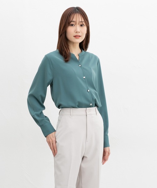 Honeys(ハニーズ)の「スキッパーブラウス(シャツ/ブラウス・レディース・ホワイト×ブラック/グリーン/グレイッシュベージュ/ネイビー/ホワイト・3L/L/LL/M/S)」の17枚目の写真