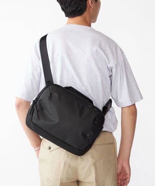 SHIPS別注】Aer: TECH SLING（ショルダーバッグ）｜SHIPS（シップス