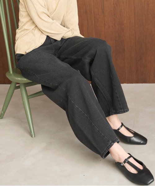 Mila Owen（ミラオーウェン）の「ウエストゴムカーヴィデニム【手洗い可能】（デニムパンツ・レディース・ブルー/ライトブルー/ブラック・0/1）」の21枚目の写真